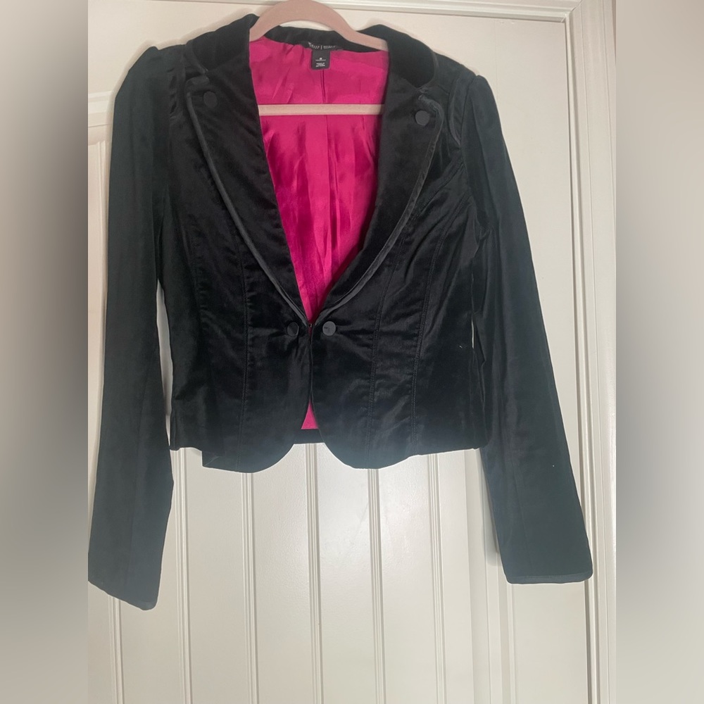 White House Black Market Beautiful Black Velvet Jacket
